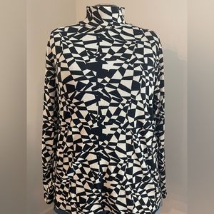 Geometric Turtleneck